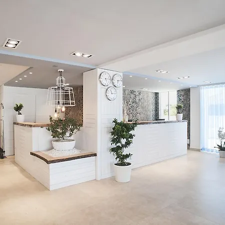 Otel Modica 4*